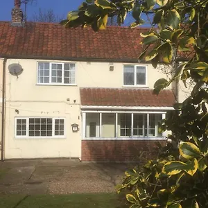  Holiday home 2 Lilac Cottages United Kingdom